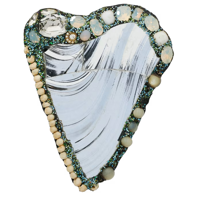 Financial Times preview of ‘The Brooch’