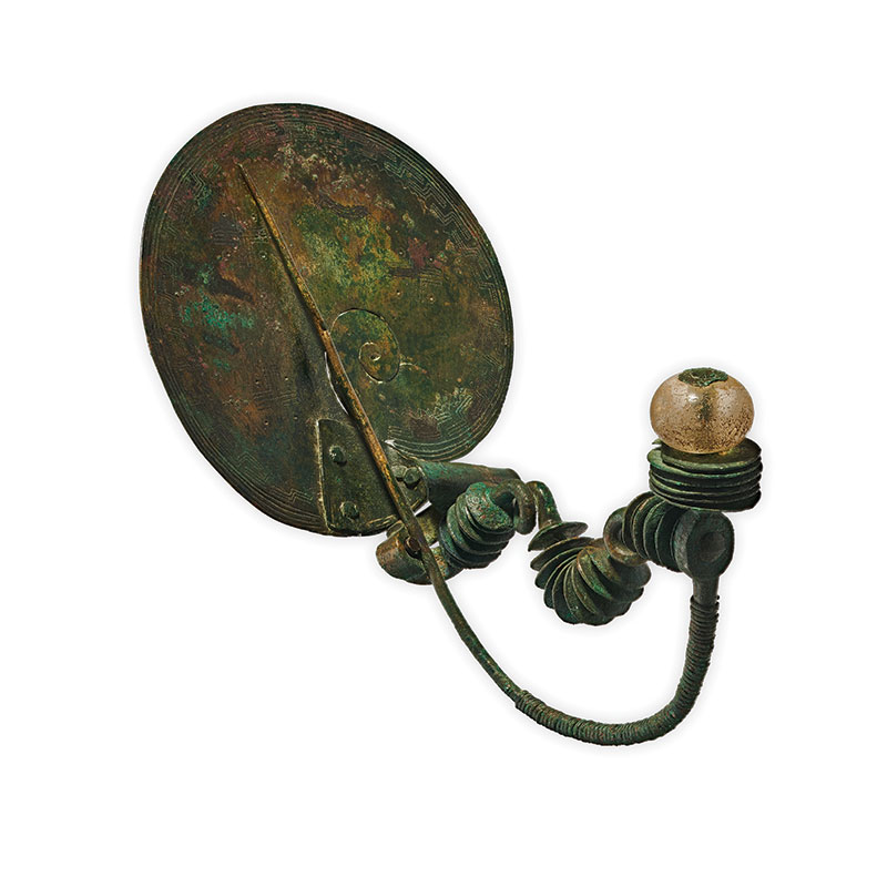 8-Villanovan-brooch