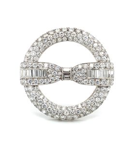 An Art Deco diamond brooch
