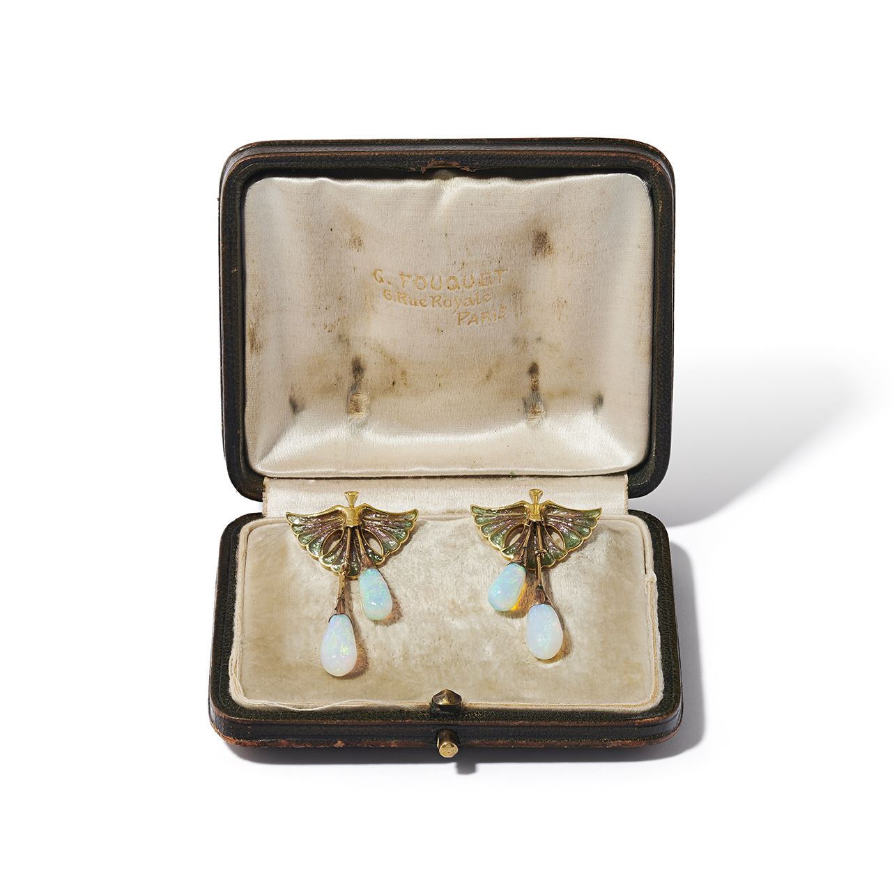 A pair of earrings by Georges Fouquet