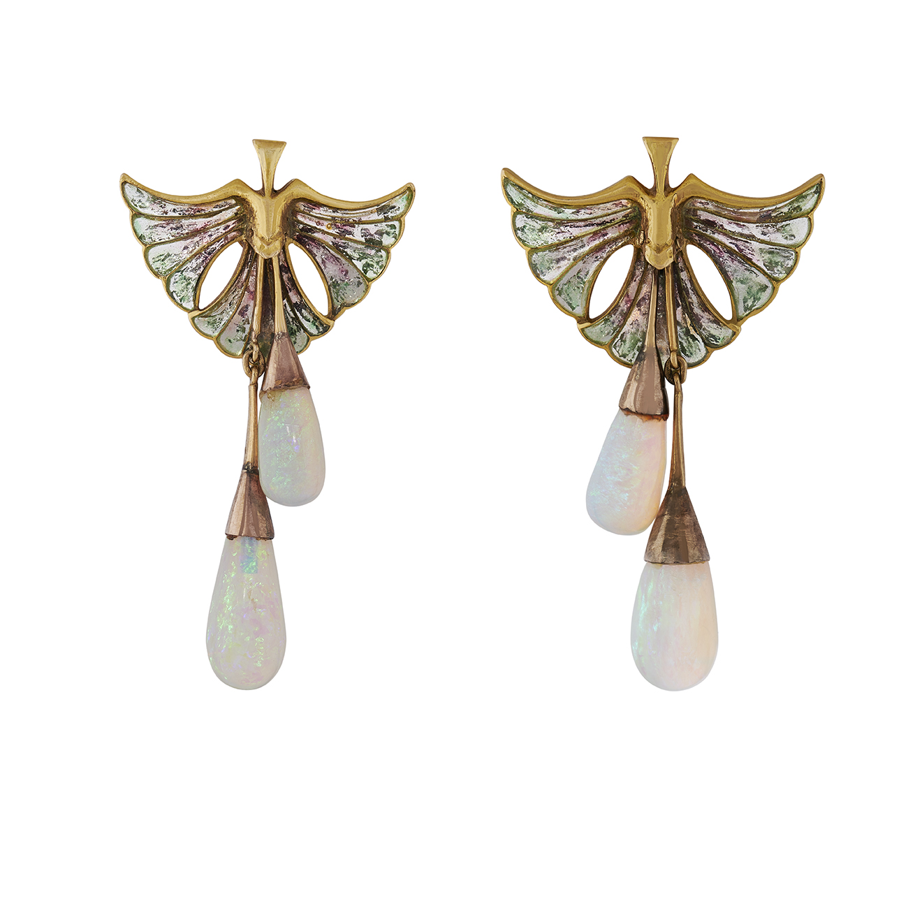 A pair of earrings by Georges Fouquet