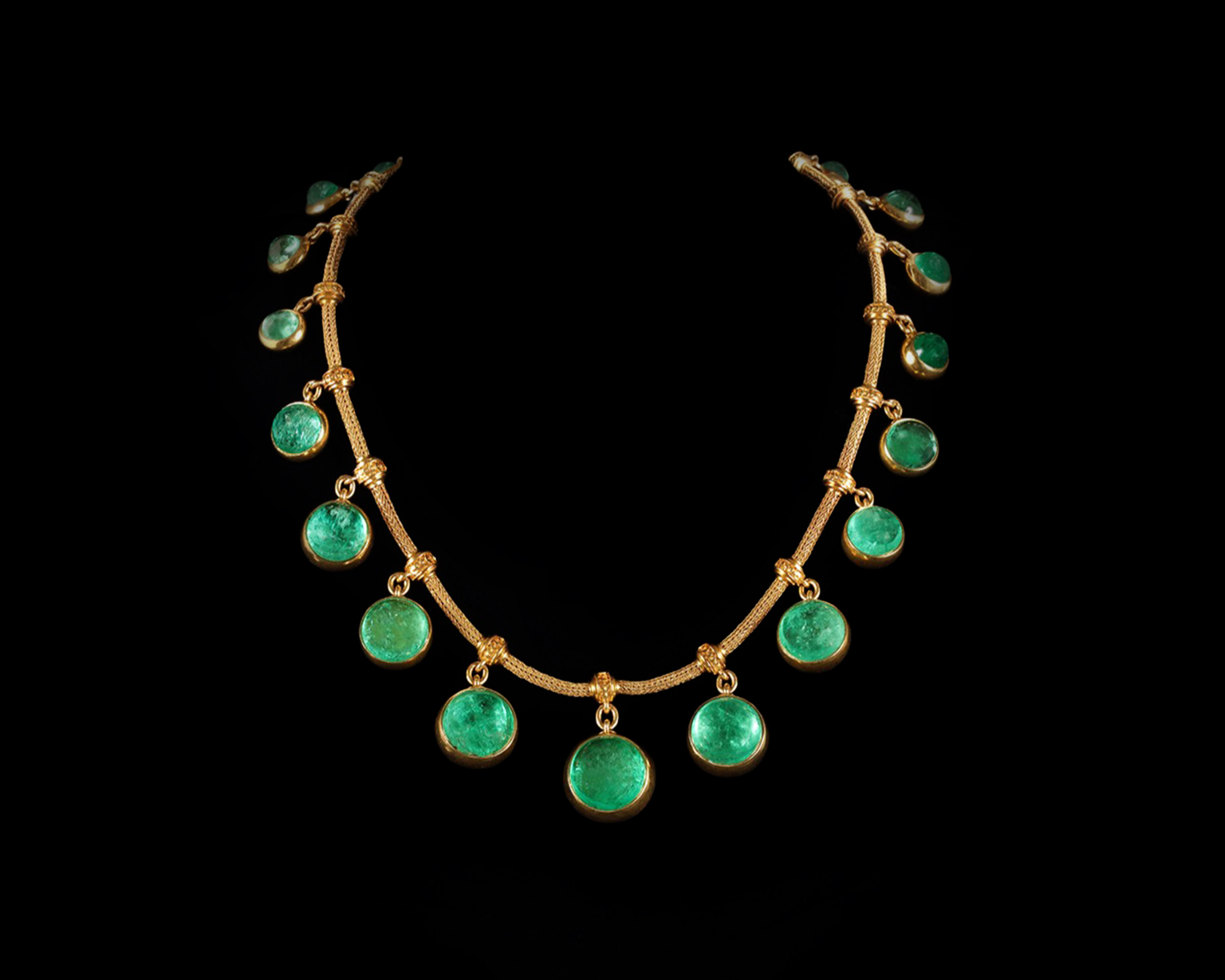 An extraordinary antique emerald necklace