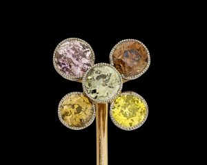 Coloured diamond pin