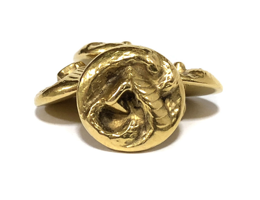 A pair of cufflinks by René Lalique