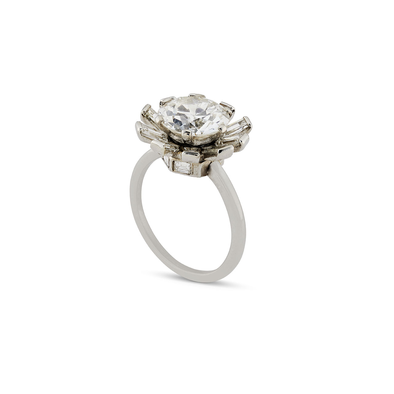 A vintage diamond Cartier ring